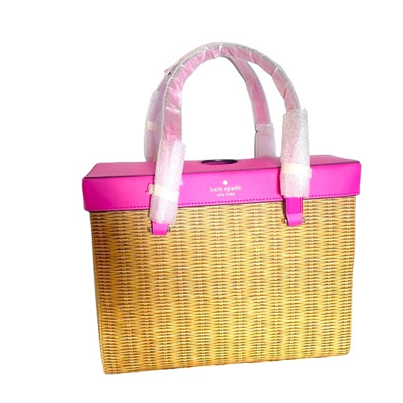 kate spade Handbags - Kate spade leather wine bag